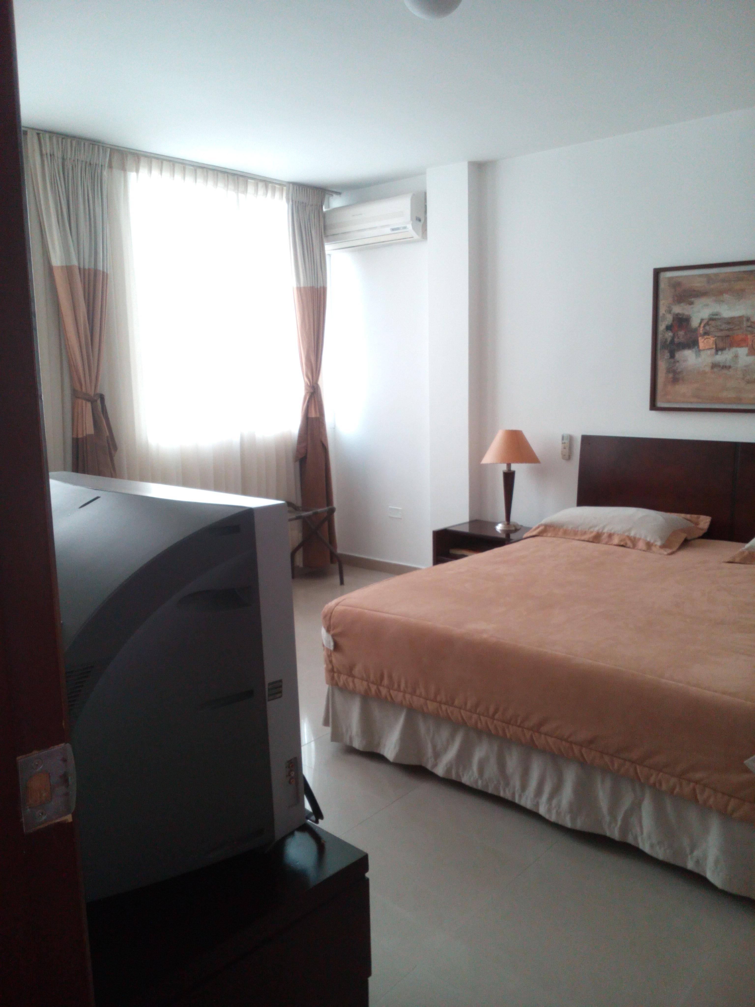 Hotel Cuarta Avenida Cali Extérieur photo