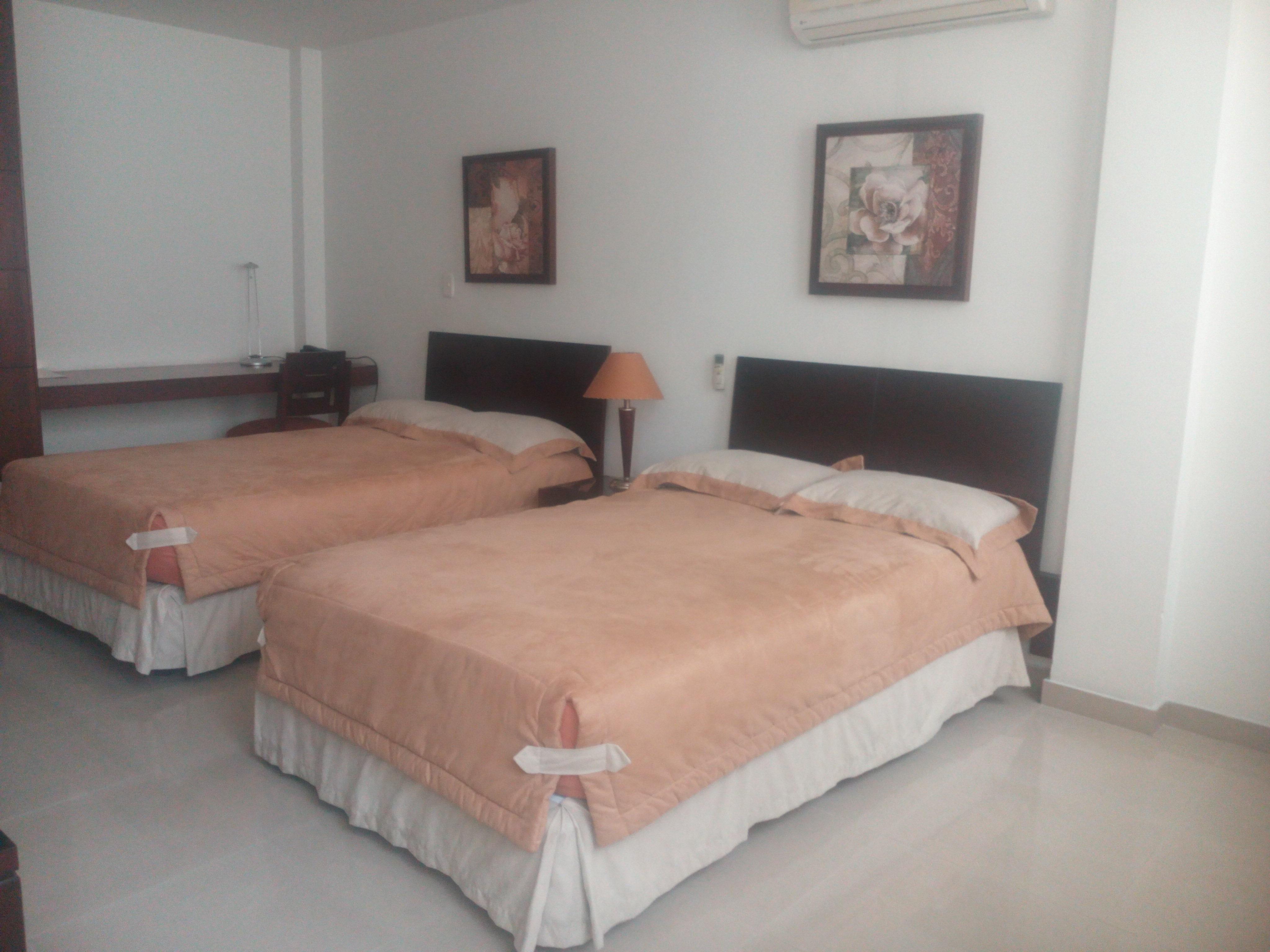 Hotel Cuarta Avenida Cali Extérieur photo