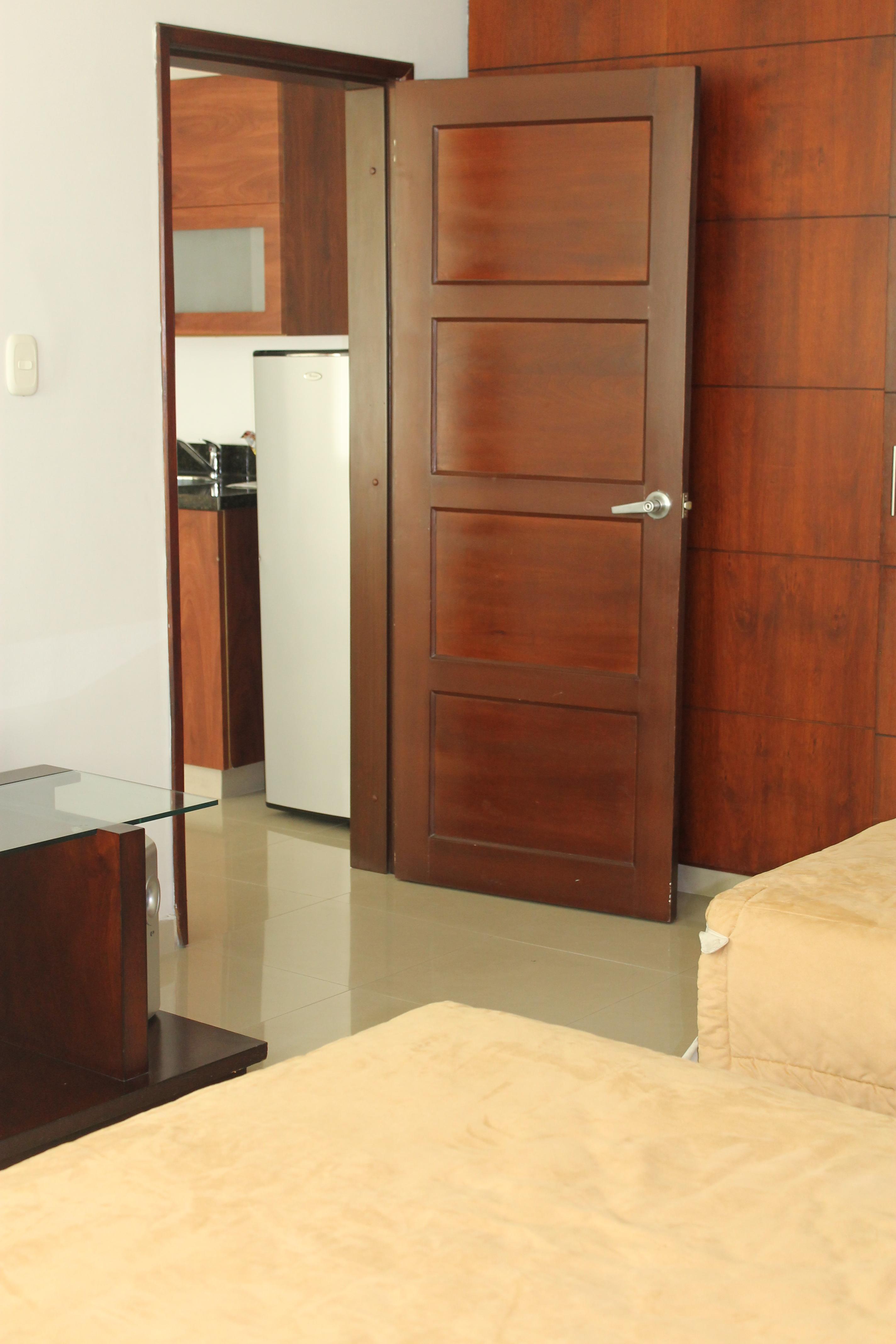 Hotel Cuarta Avenida Cali Extérieur photo