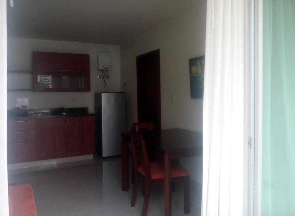 Hotel Cuarta Avenida Cali Chambre photo