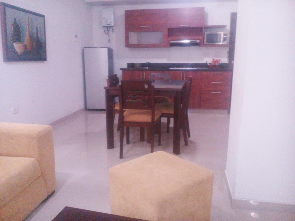 Hotel Cuarta Avenida Cali Chambre photo