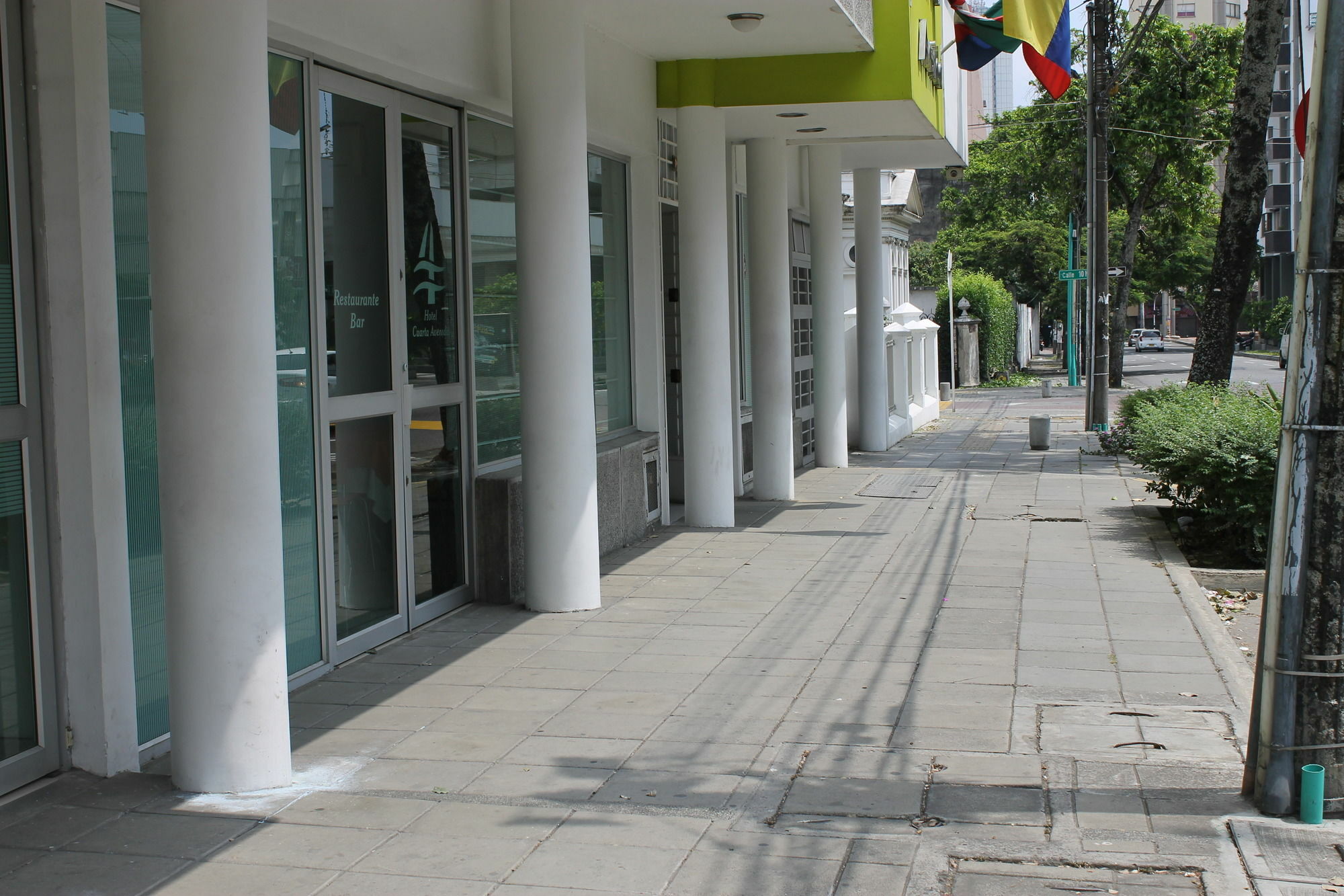 Hotel Cuarta Avenida Cali Extérieur photo